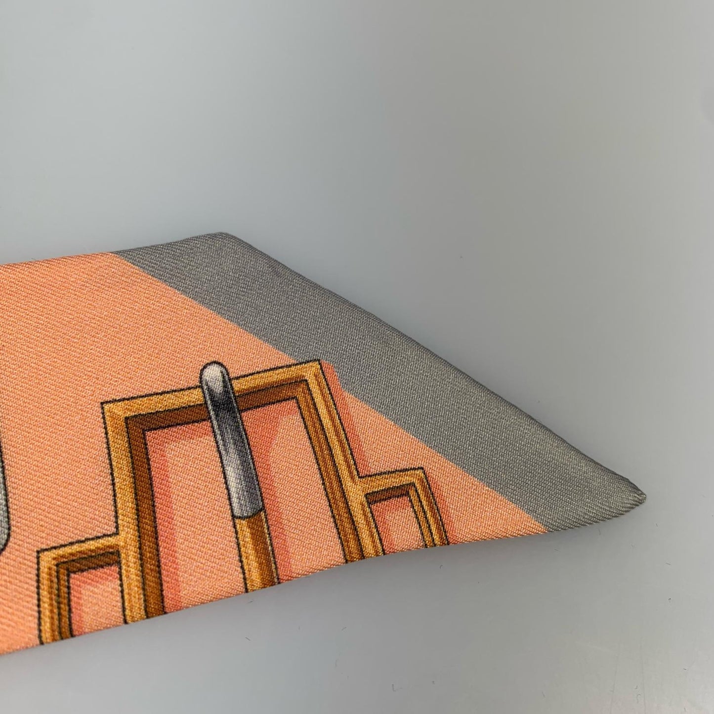 HERMES | エルメス ツイリー アトラージュのバックル ハンカチ