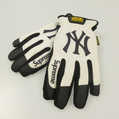 Supreme | シュプリーム Mechanix FastFit MLB Teams Gloves 手袋 ホワイト