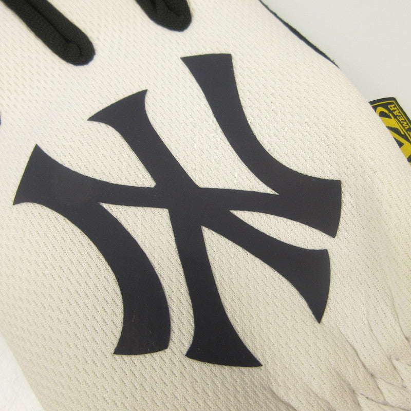 Supreme | シュプリーム Mechanix FastFit MLB Teams Gloves 手袋 ホワイト