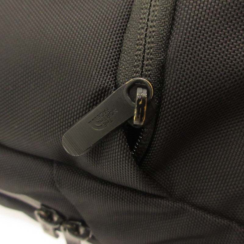 THE NORTH FACE | ザ・ノースフェイス Shuttle Daypack Slim リュック・デイパック NM82330 ブラック
