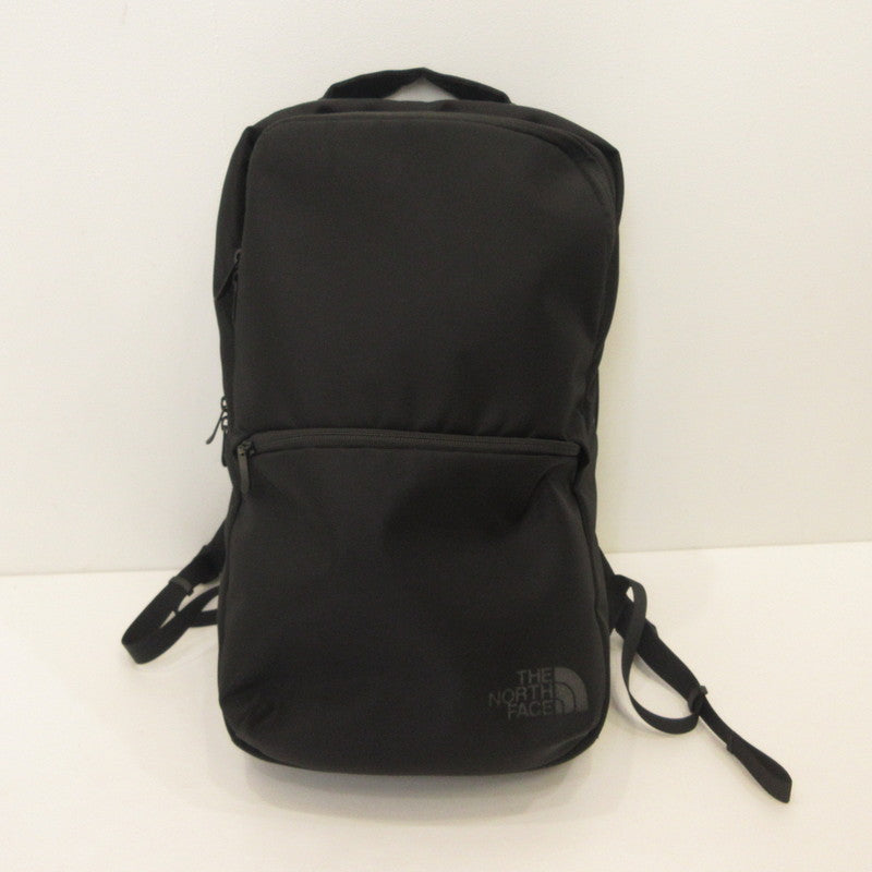 THE NORTH FACE | ザ・ノースフェイス Shuttle Daypack Slim リュック・デイパック NM82330 ブラック