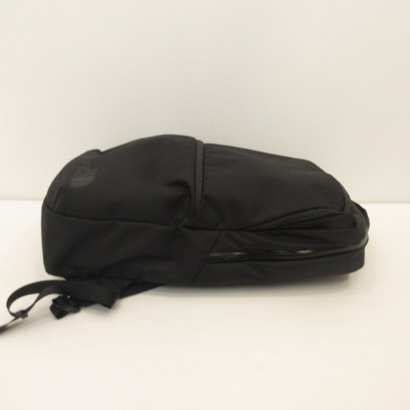 THE NORTH FACE | ザ・ノースフェイス Shuttle Daypack Slim リュック・デイパック NM82330 ブラック