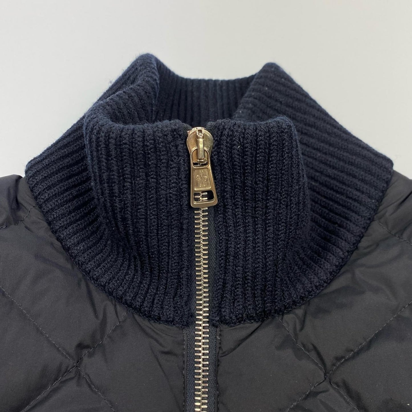 MONCLER | モンクレール CARDIGAN TRICOT ダウンジャケット F20919B51200 国内正規品 ブラック サイズ：S【姫路東店】