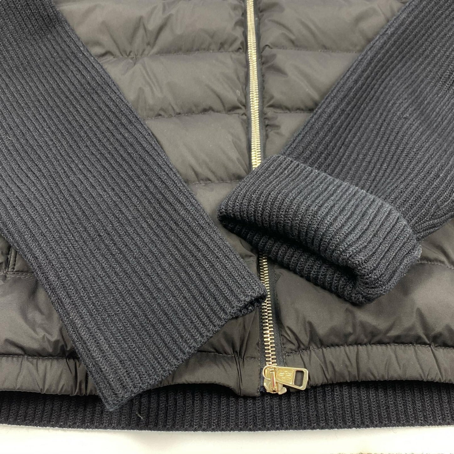 MONCLER | モンクレール CARDIGAN TRICOT ダウンジャケット F20919B51200 国内正規品 ブラック サイズ：S【姫路東店】