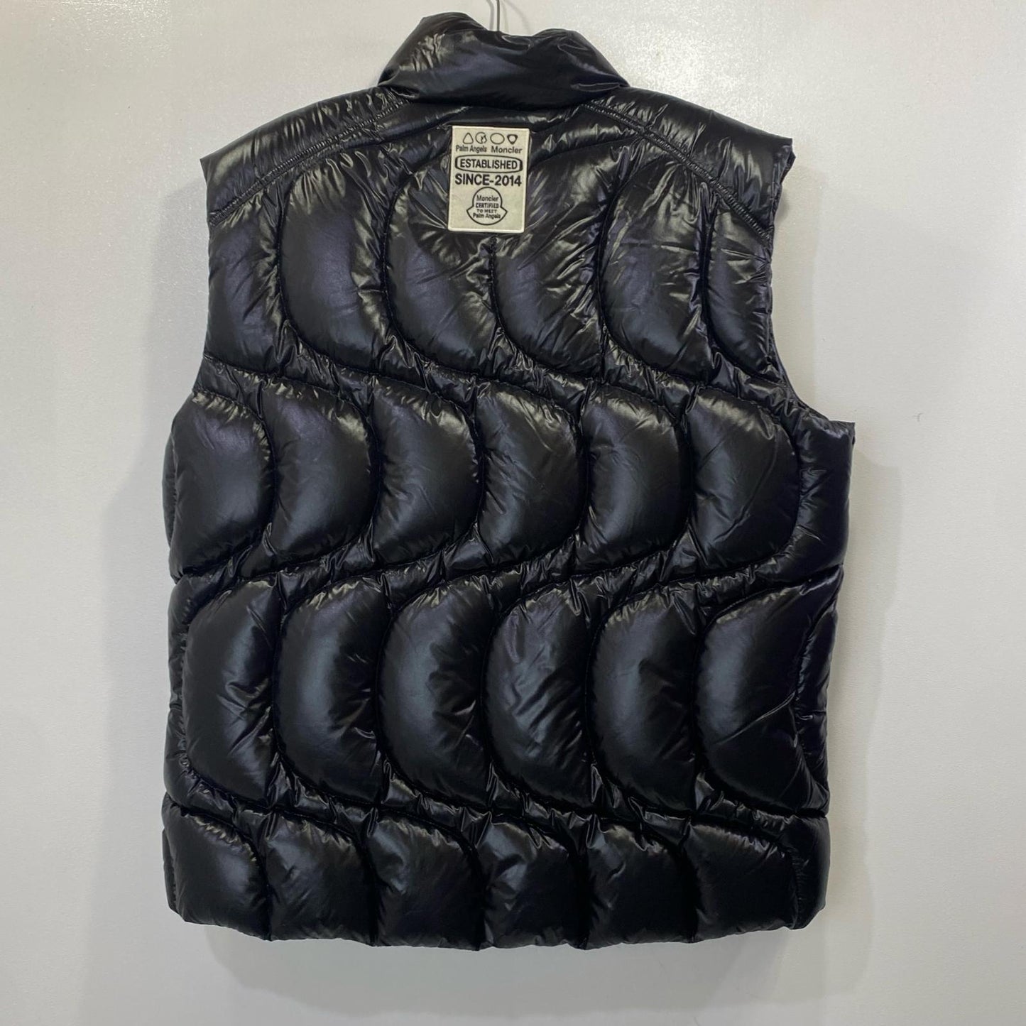 MONCLER | モンクレール GWENYTH GIUBBOTTO ダウンベスト J209L1A00016 2024A/W 国内正規品 ブラック サイズ：3【姫路東店】
