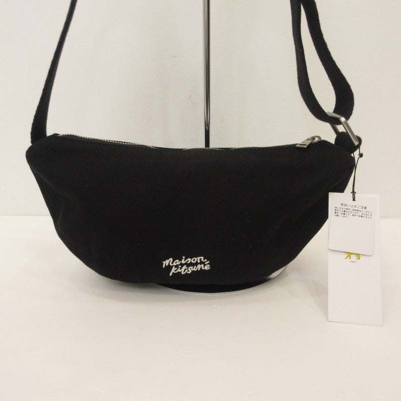 MAISON KITSUNE | メゾンキツネ DOUBLE FOX HEAD FADED BUMBAG ショルダーバッグ OM511CFWW0096 ブラック