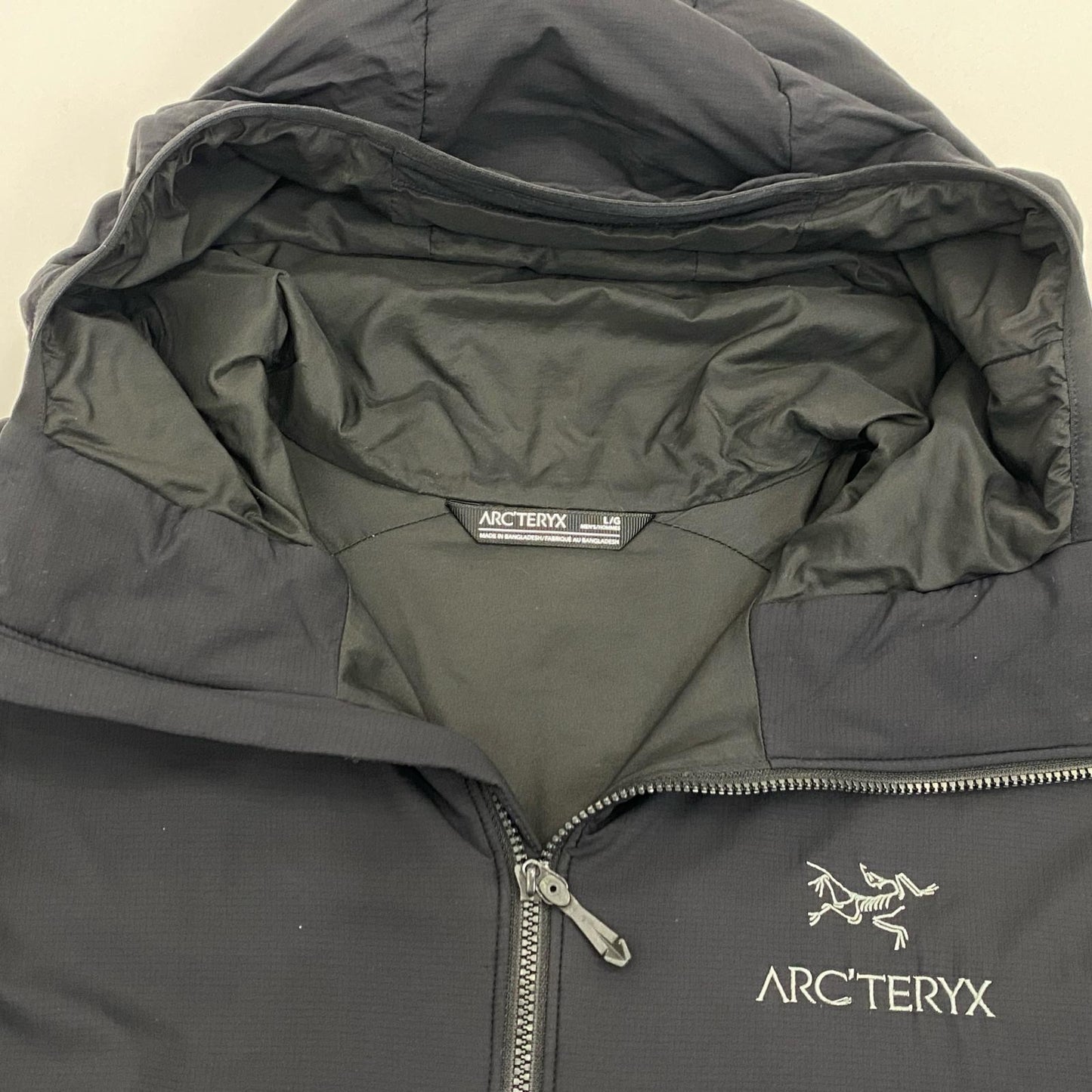 ARC'TERYX | アークテリクス ATOM LT HOODY 中綿ジャケット 24108 2020A/W ブラック サイズ：L【姫路東店】
