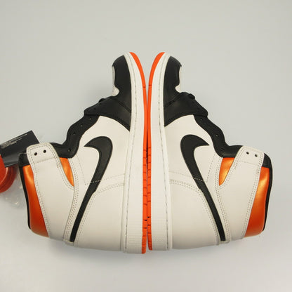 NIKE | ナイキ AIR JORDAN 1 RETRO HIGH OG ELECTRO ORANGE スニーカー 555088-180 ホワイト 28cm
