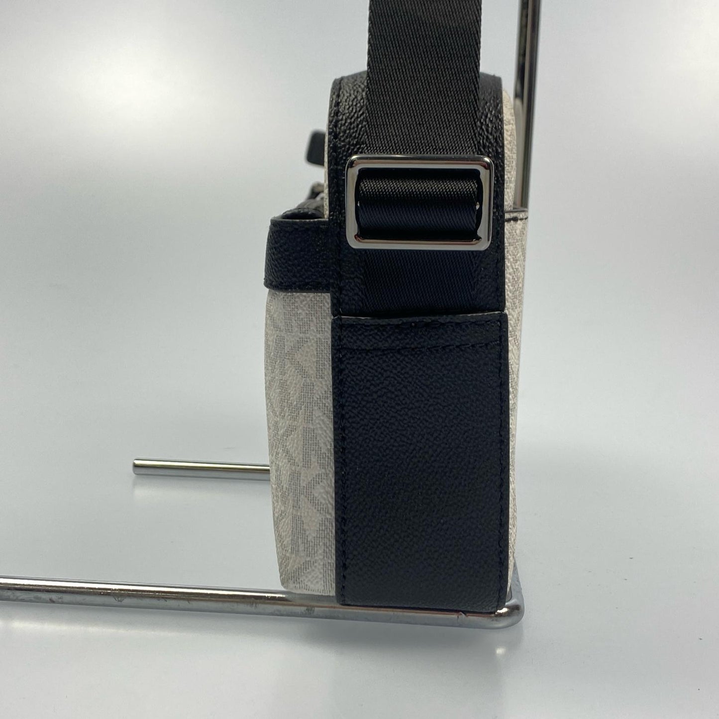 Michael Kors | マイケルコース COOPERユーティリティクロスボディ ショルダーバッグ 37F2LCOC5B 2025A/W ホワイト