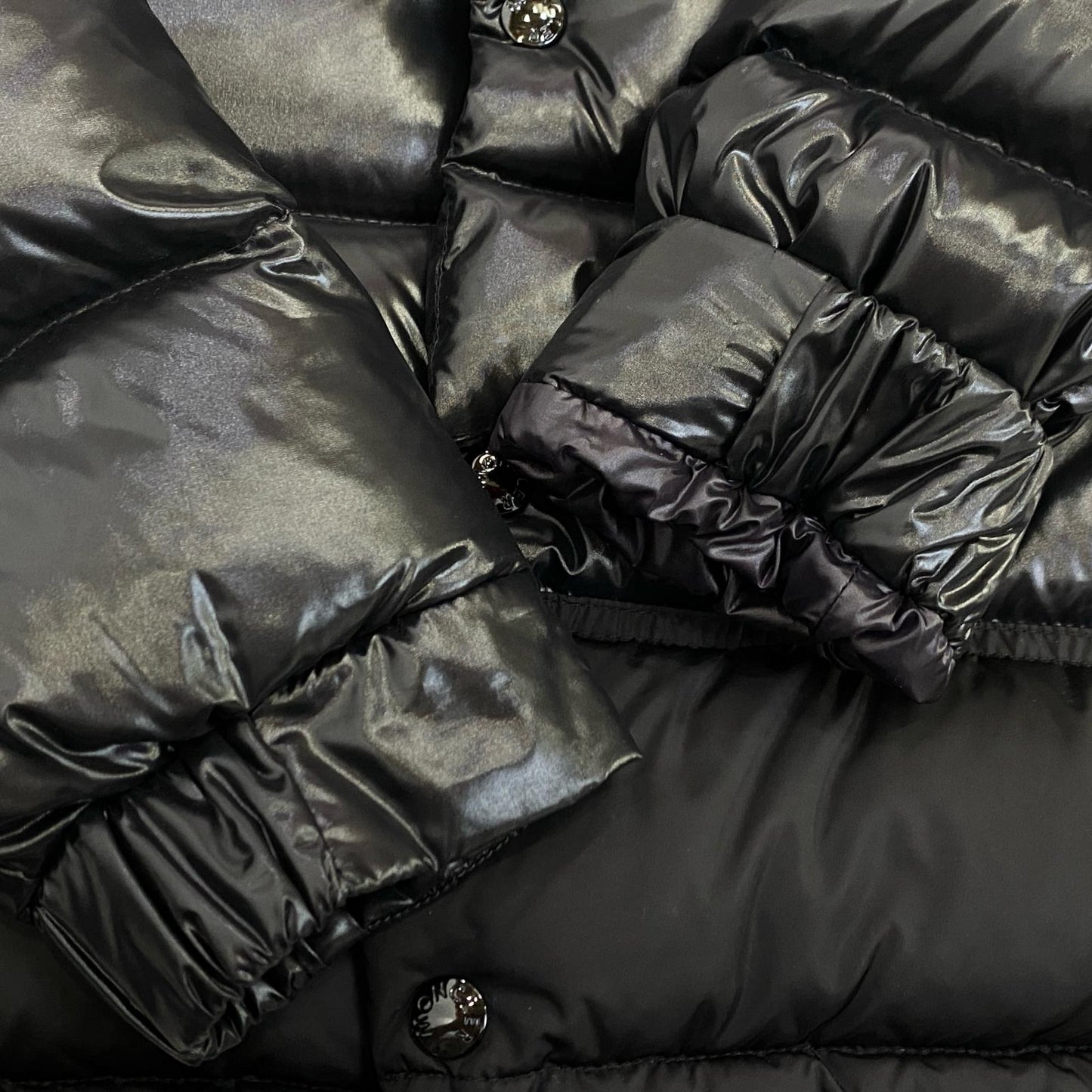 MONCLER | モンクレール TANY ダウンジャケット C20914090385 国内正規品 ブラック【姫路東店】