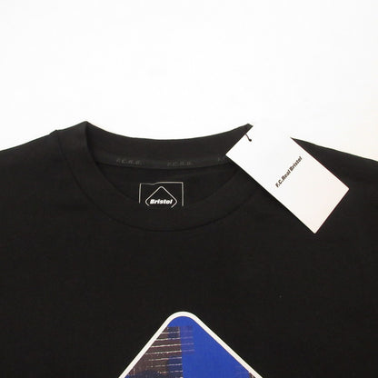FCRB | エフシーアールビー FRAGMENT: CAMOUFLAGE EMBLEM TEE 半袖Ｔシャツ FCRB-260172 ×fragment design ブラック サイズ：L