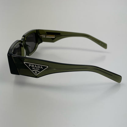 PRADA | プラダ サングラス SPR09Z ｻｲｽﾞ:55□17 グリーン
