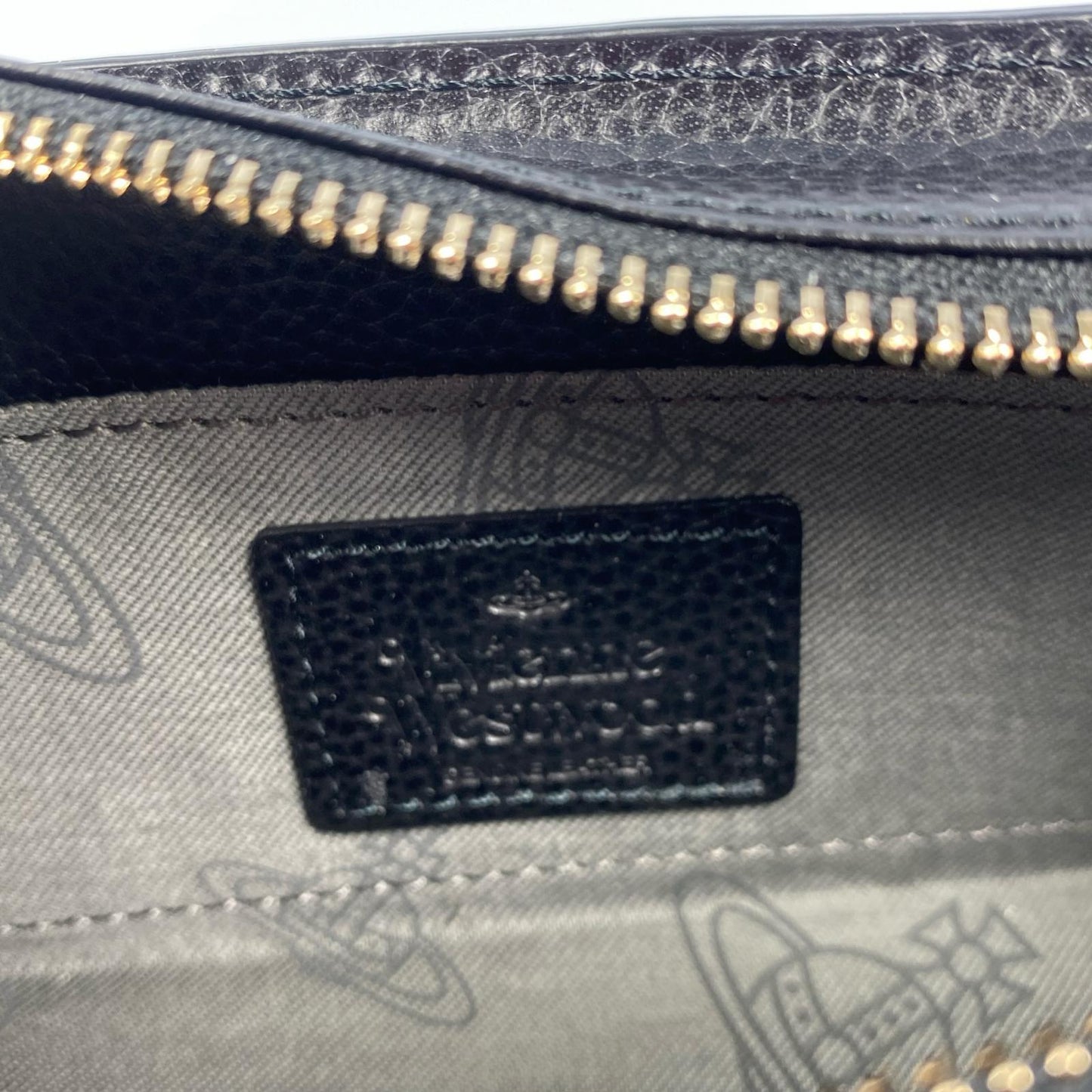 Vivienne Westwood | ヴィヴィアンウエストウッド Executive ポーチ ポーチ 13-20-952078-00 ブラック