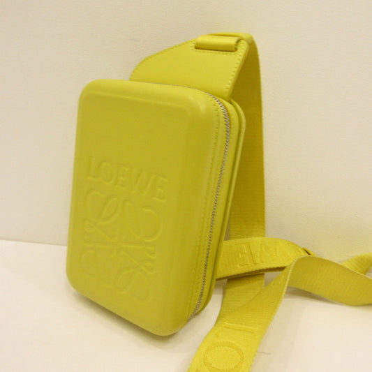 LOEWE | ロエベ Molded Sling Bag ボディバッグ B987W42X07