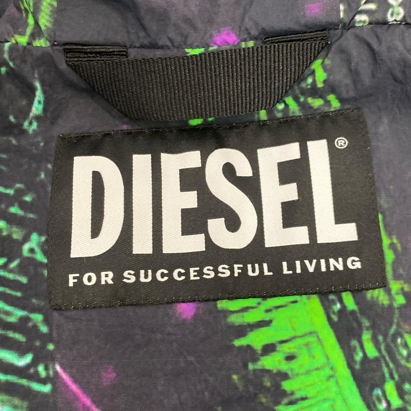 DIESEL | ディーゼル J-WARREN ナイロンジャケット A022770GBBP 2021S/S サイズ：M【姫路東店】