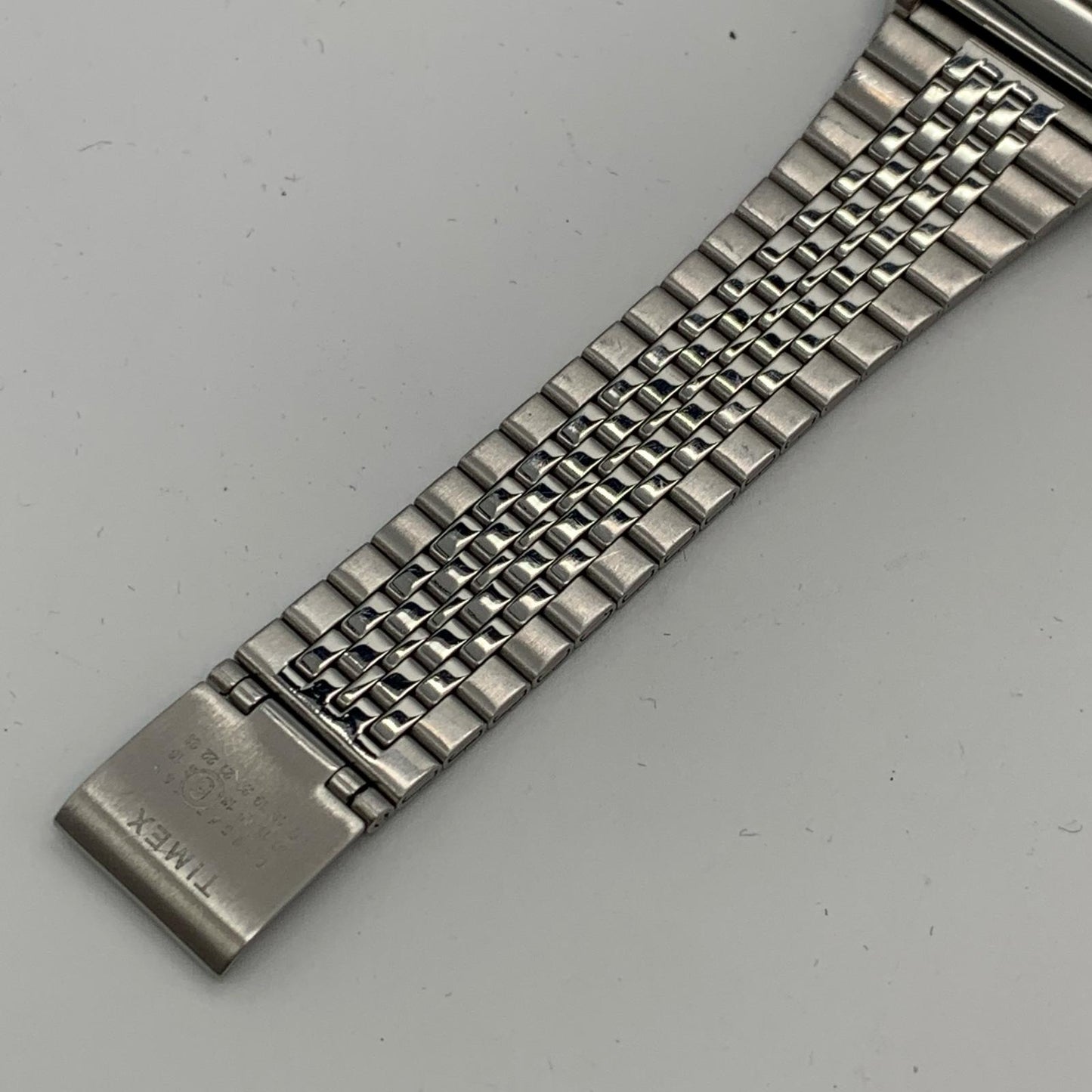 MM6(Maison Margiela) | エムエムシックスメゾンマルジェラ T80 Gift Set 腕時計 TW2W81200 ×TIMEX デジタルクォーツ シルバー