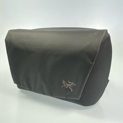 ARC'TERYX | アークテリクス Fyx 9 Bag メッセンジャーバッグ 18103 ブラック【姫路東店】