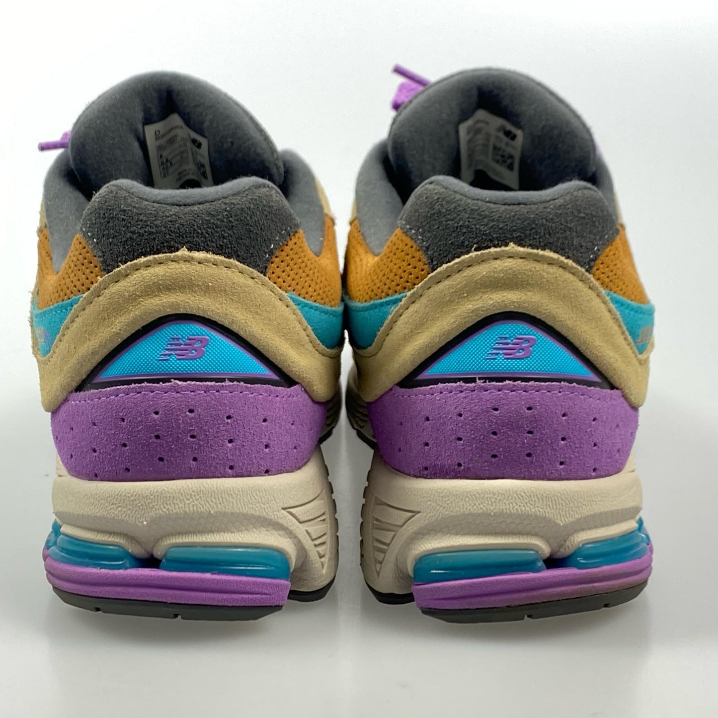 NEW BALANCE | ニューバランス スニーカー M2002RWA 27.0cm ベージュ 27cm【姫路東店】