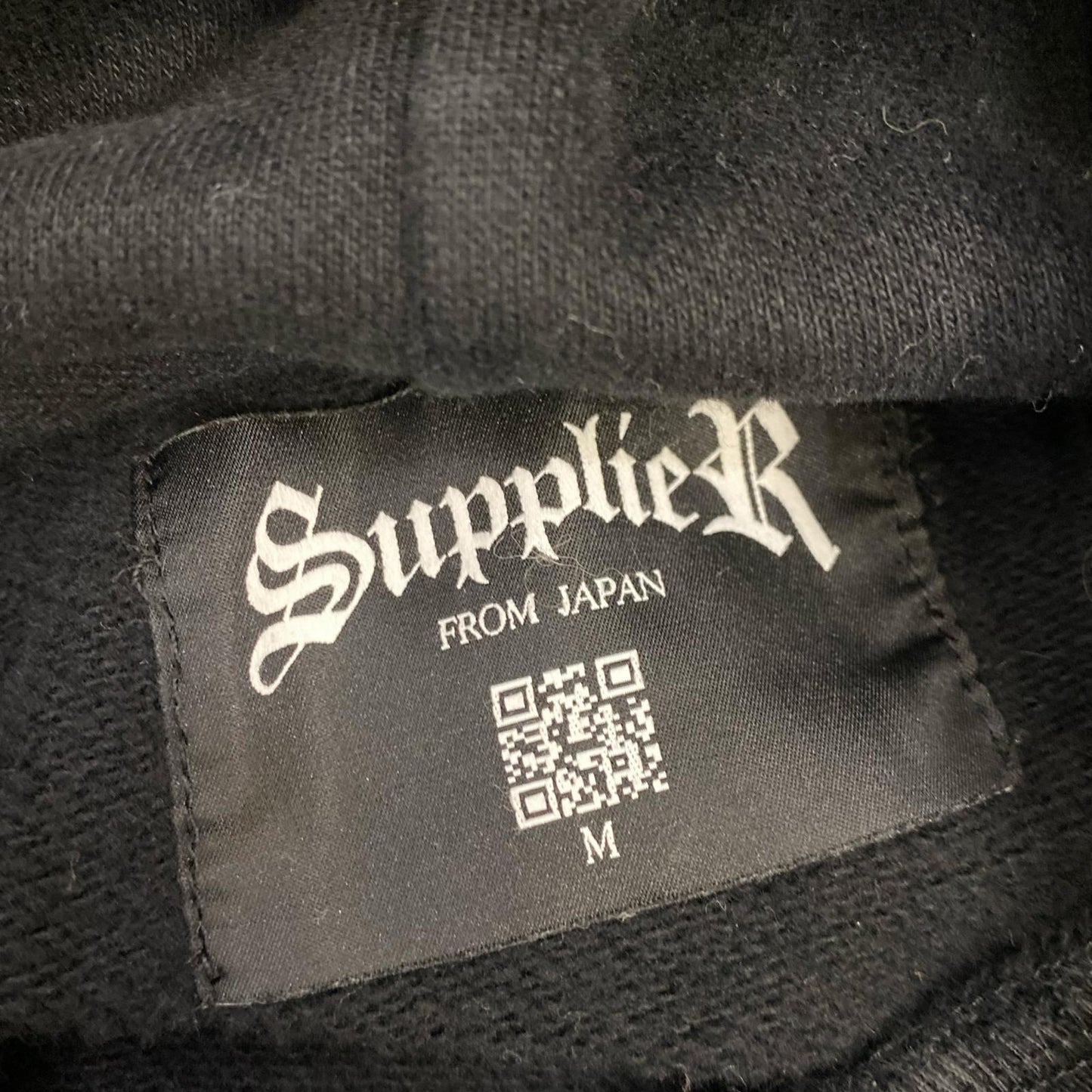 SUPPLIER | サプライヤー CROSS HOODIE パーカー ブラック サイズ：M