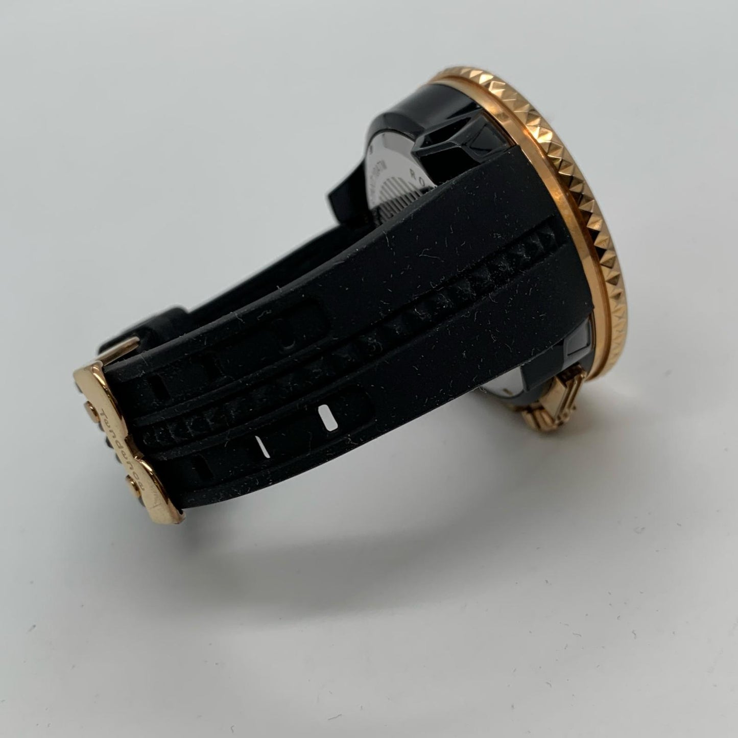 Tendence | テンデンス GULLIVER ROUND 腕時計 TG046012R ゴールド
