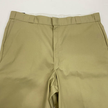 Dickies | ディッキーズ 13INCH MULTI-USE POCKET WORK SHORT ショートパンツ D42283 W:42 カーキ【姫路東店】