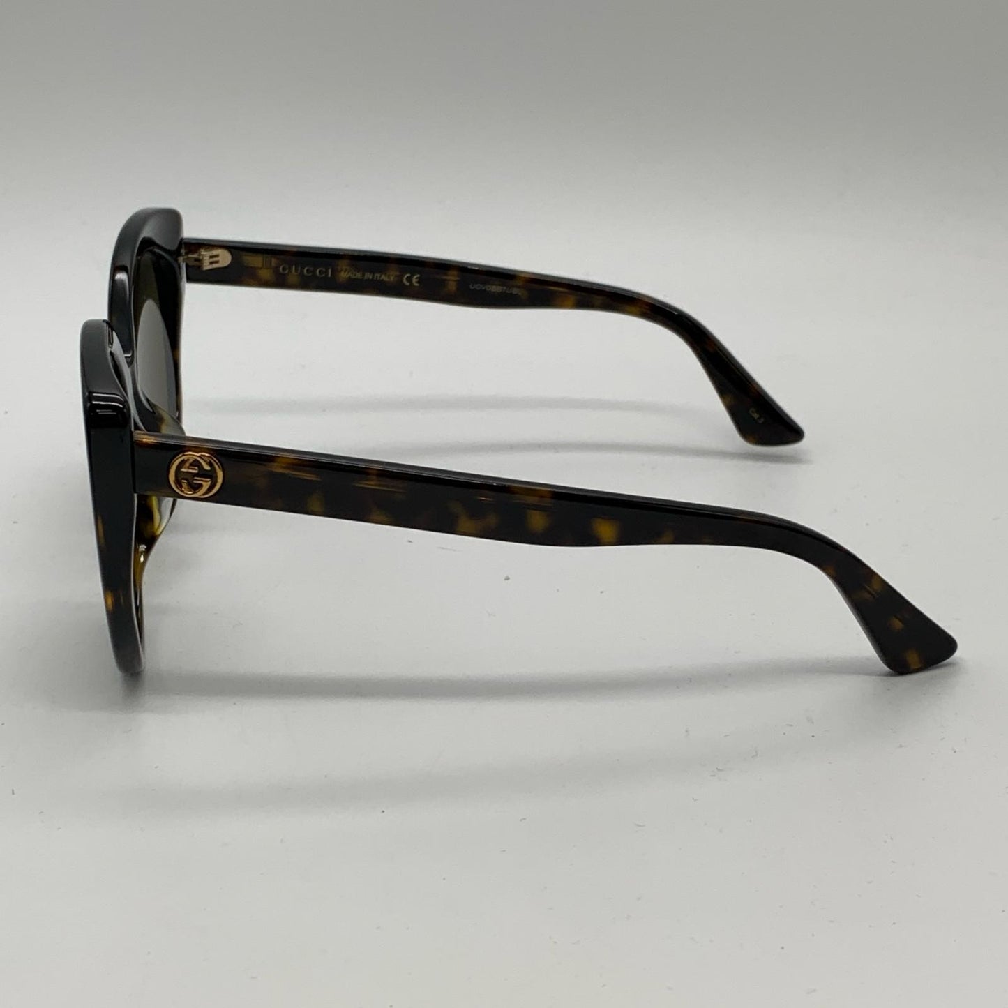 GUCCI | グッチ サングラス GG0325SA ｻｲｽﾞ:57□19