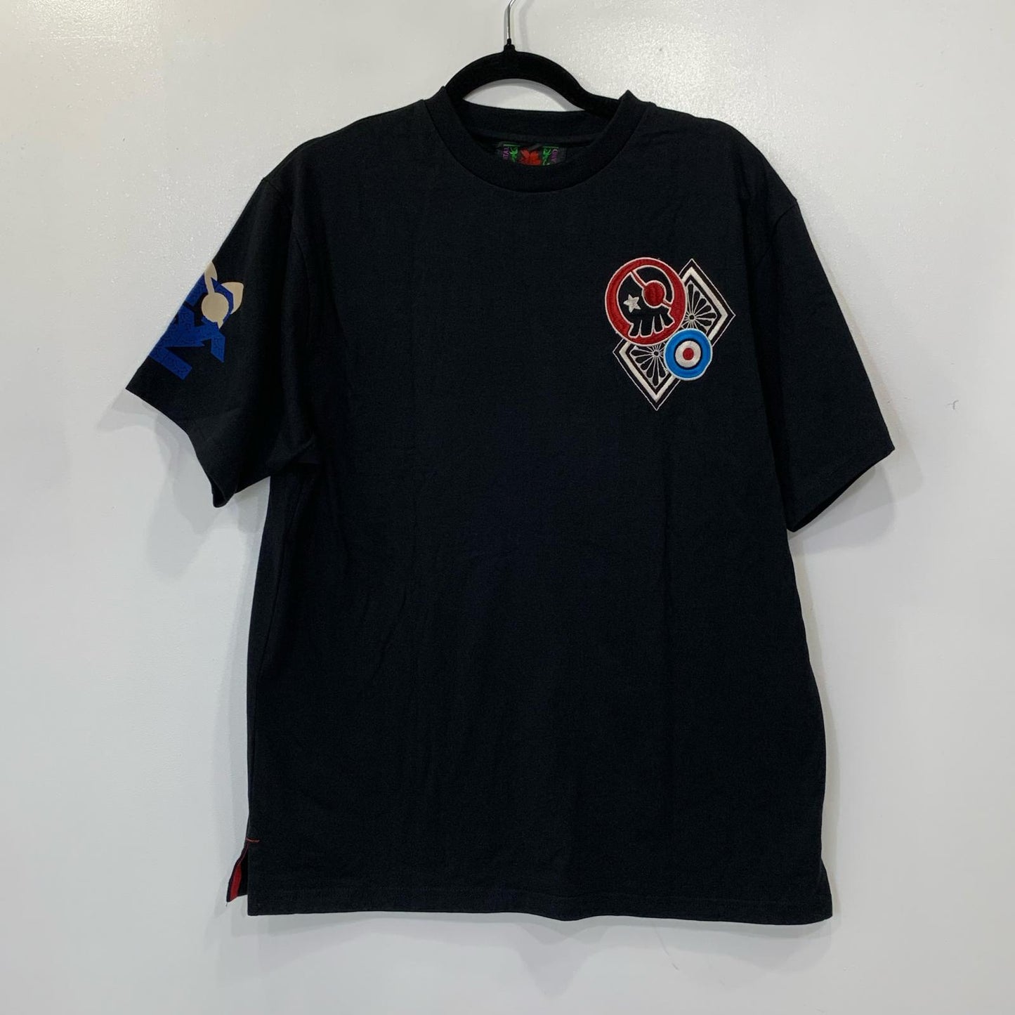 【中古】錦 | ニシキ 式波(惣流)アスカ・ラングレー×扇桜家紋 半袖Ｔシャツ 58231 ブラック サイズ：L【姫路東店】