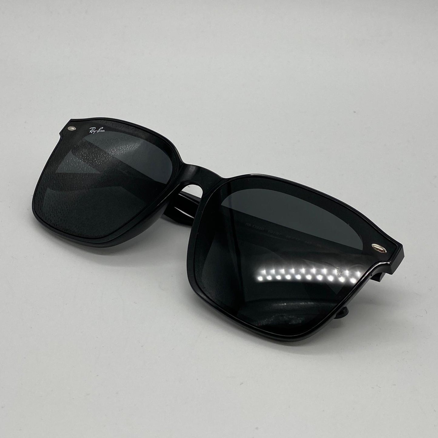 RAY BAN | レイバン サングラス RB4392D ｻｲｽﾞ:60□17 ブラック【姫路東店】