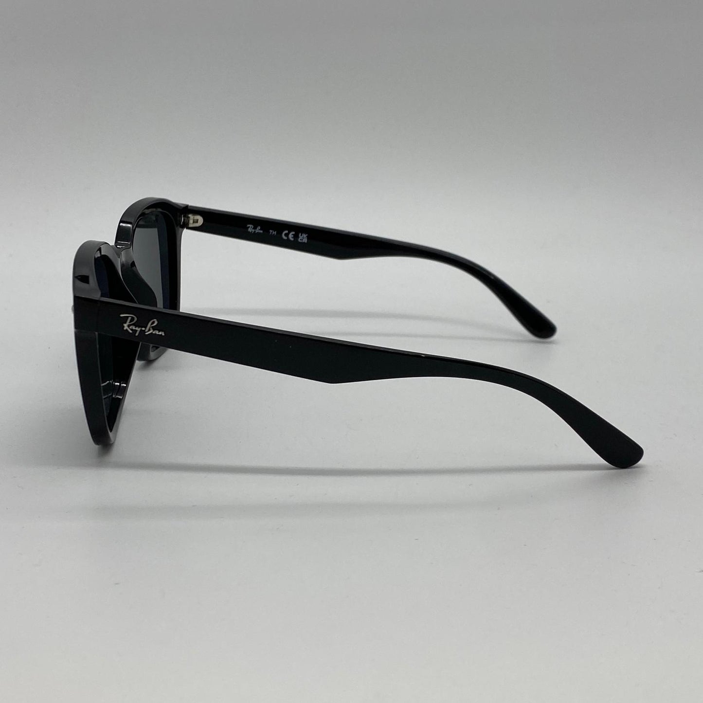 RAY BAN | レイバン サングラス RB4392D ｻｲｽﾞ:60□17 ブラック【姫路東店】
