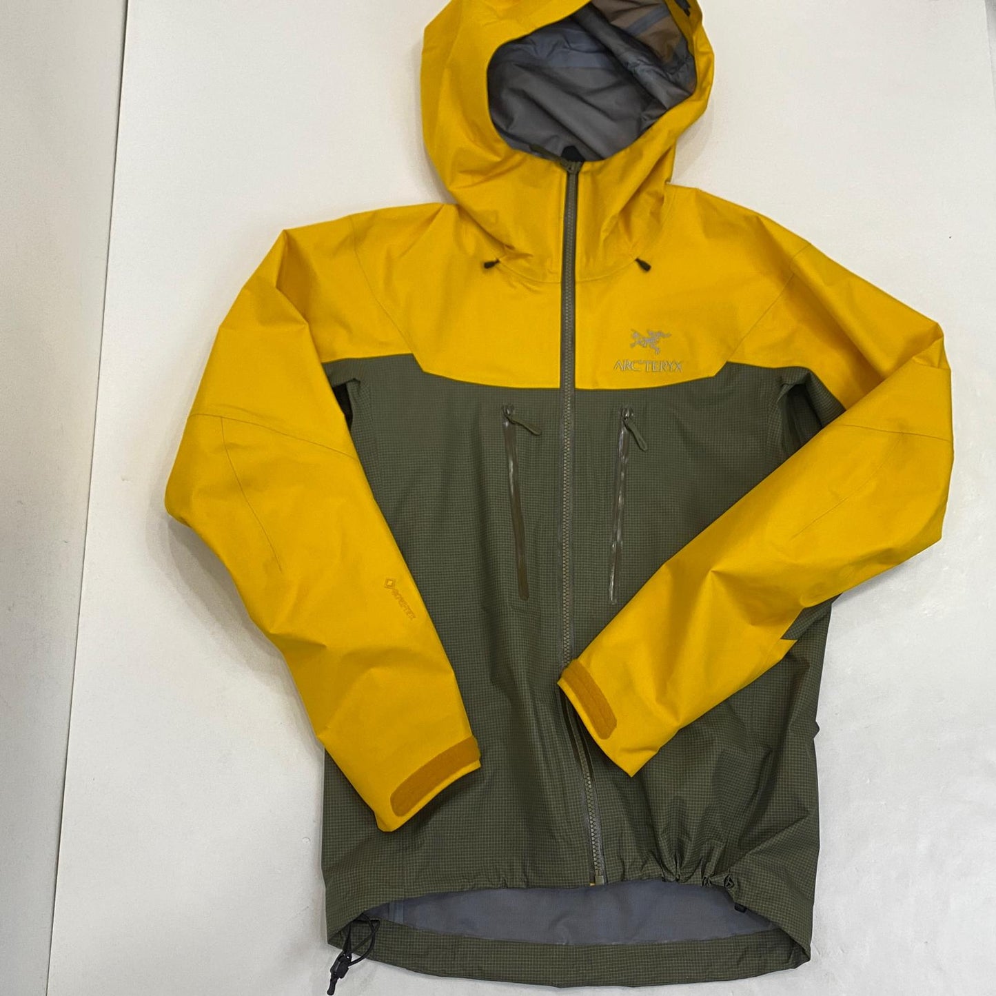 ARC'TERYX | アークテリクス ALPHA JACKET Tatsu/Edziza マウンテンパーカー X000006454 バイカラー サイズ：XS【姫路東店】