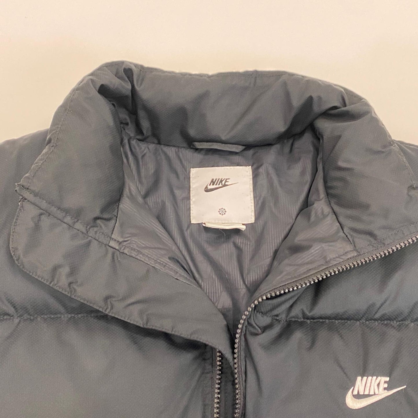 NIKE | ナイキ CLUB PUFFER JKT 中綿ジャケット FB7369-010 ブラック サイズ：M【姫路東店】