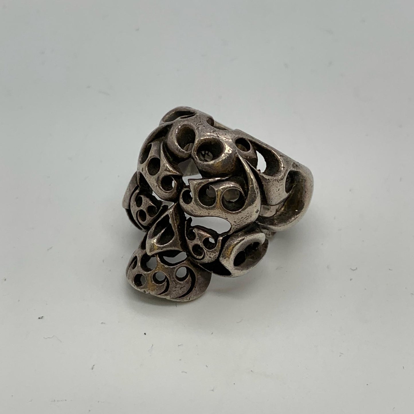 TENDERLOIN | テンダーロイン T-SKULL BORNEO RING リング・指輪 シルバー【姫路東店】