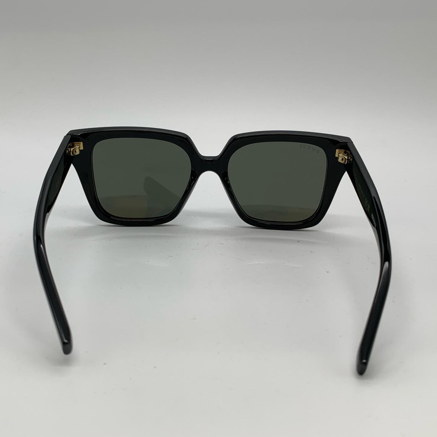 GUCCI | グッチ サングラス GG2102S ｻｲｽﾞ:54□18 ブラック【姫路東店】