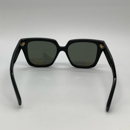 GUCCI | グッチ サングラス GG2102S ｻｲｽﾞ:54□18 ブラック【姫路東店】