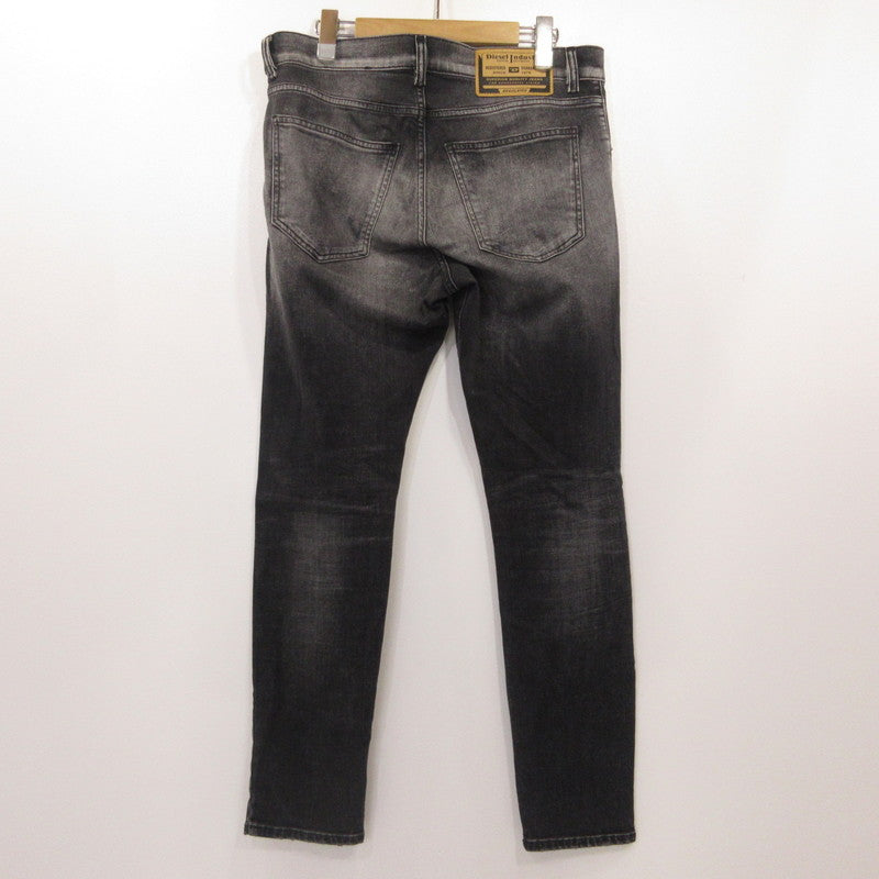 DIESEL | ディーゼル 2019 D-STRUKT-R デニムパンツ A12026 ブラック サイズ：32【姫路東店】