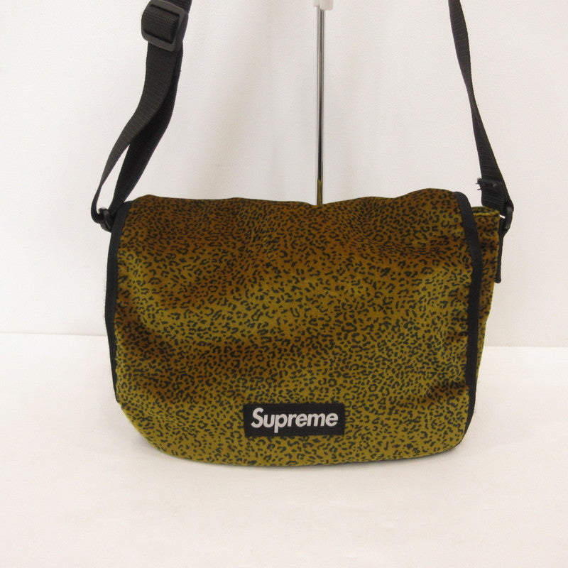 Supreme | シュプリーム Velvet Small Messenger Bag メッセンジャーバッグ 2025A/W【姫路東店】