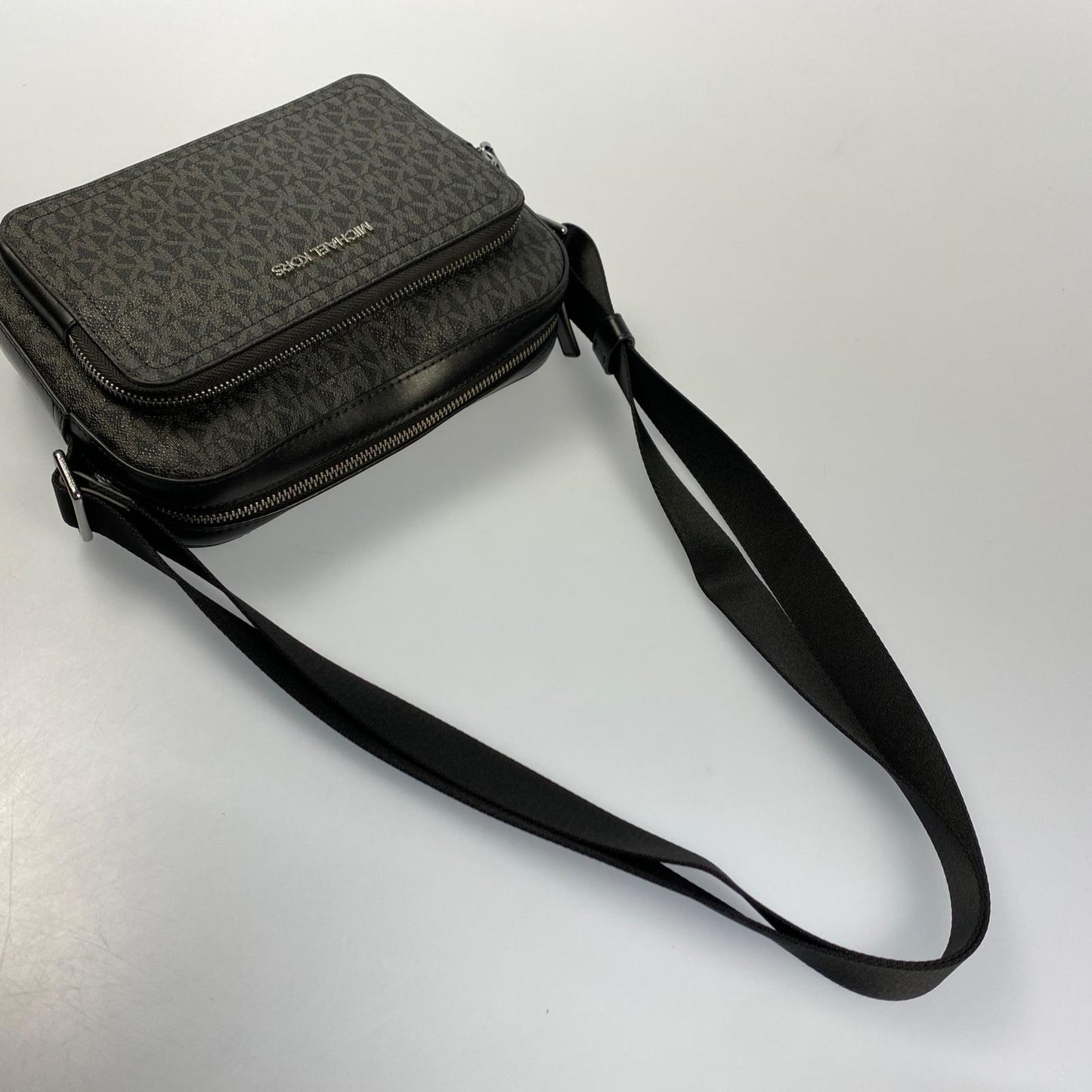 Michael Kors | マイケルコース COOPER ショルダーバッグ 37F4LCOC6U 2025S/S ブラック【姫路東店】