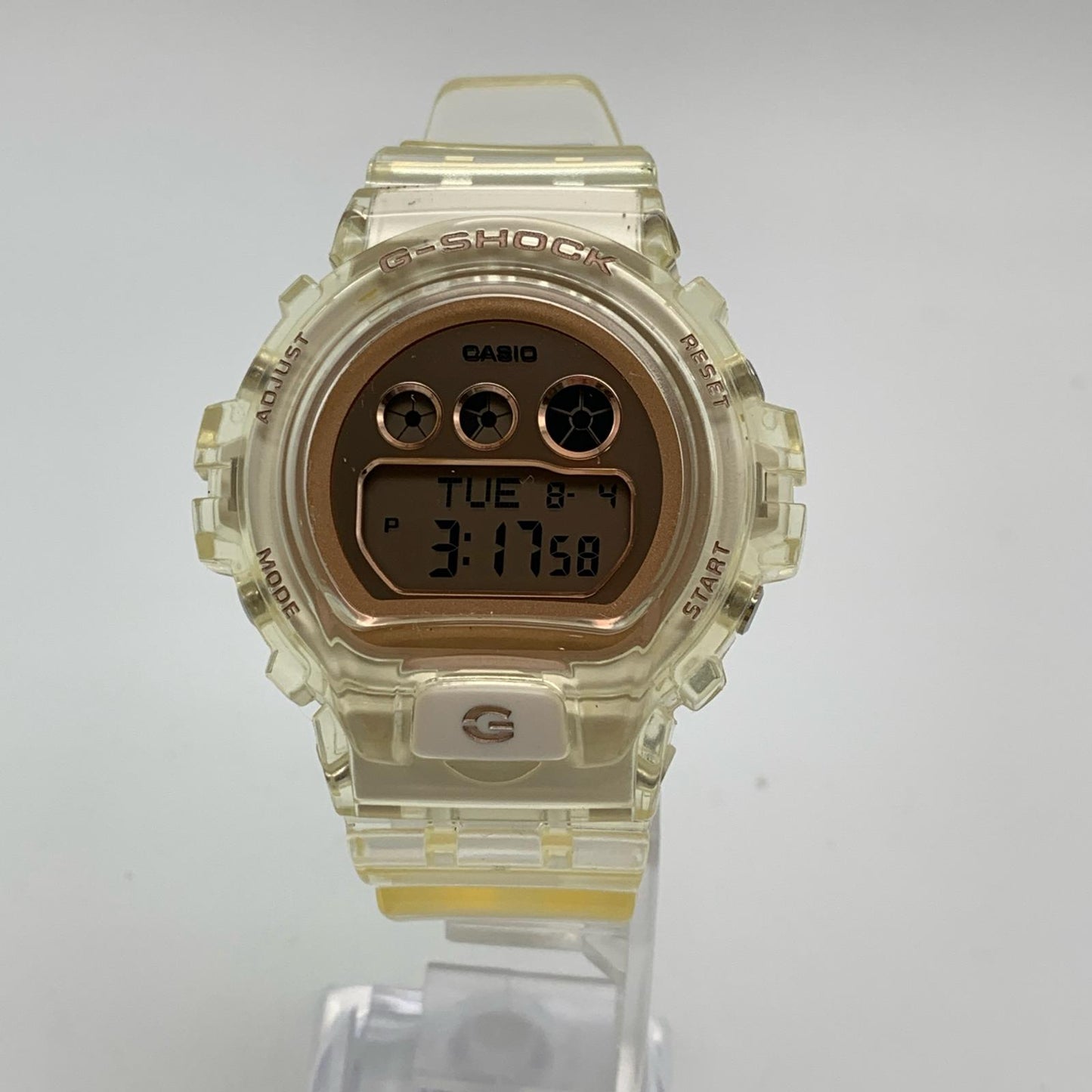 G-SHOCK | ジーショック 腕時計 GMD-S6900SR-7JF デジタルクォーツ ホワイト【姫路東店】