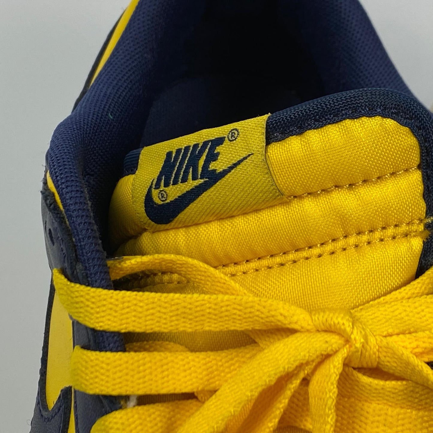 NIKE | ナイキ DUNK LOW RETRO MICHIGAN スニーカー DD1391-700 2021S/S 26.5cm イエロー 26.5cm【姫路東店】