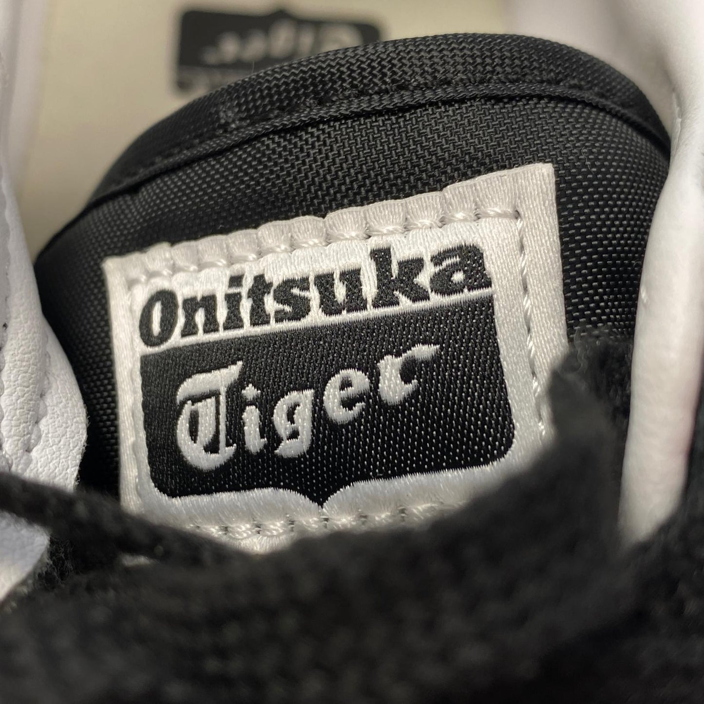 ONITSUKA TIGER | オニツカタイガー GSM スニーカー 1183A353 27.5cm ブラック 27.5cm【姫路東店】