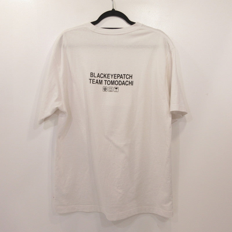 BlackEyePatch | ブラックアイパッチ TEAM TOMODACHI HWC TEE 半袖Ｔシャツ ホワイト サイズ：L【姫路東店】