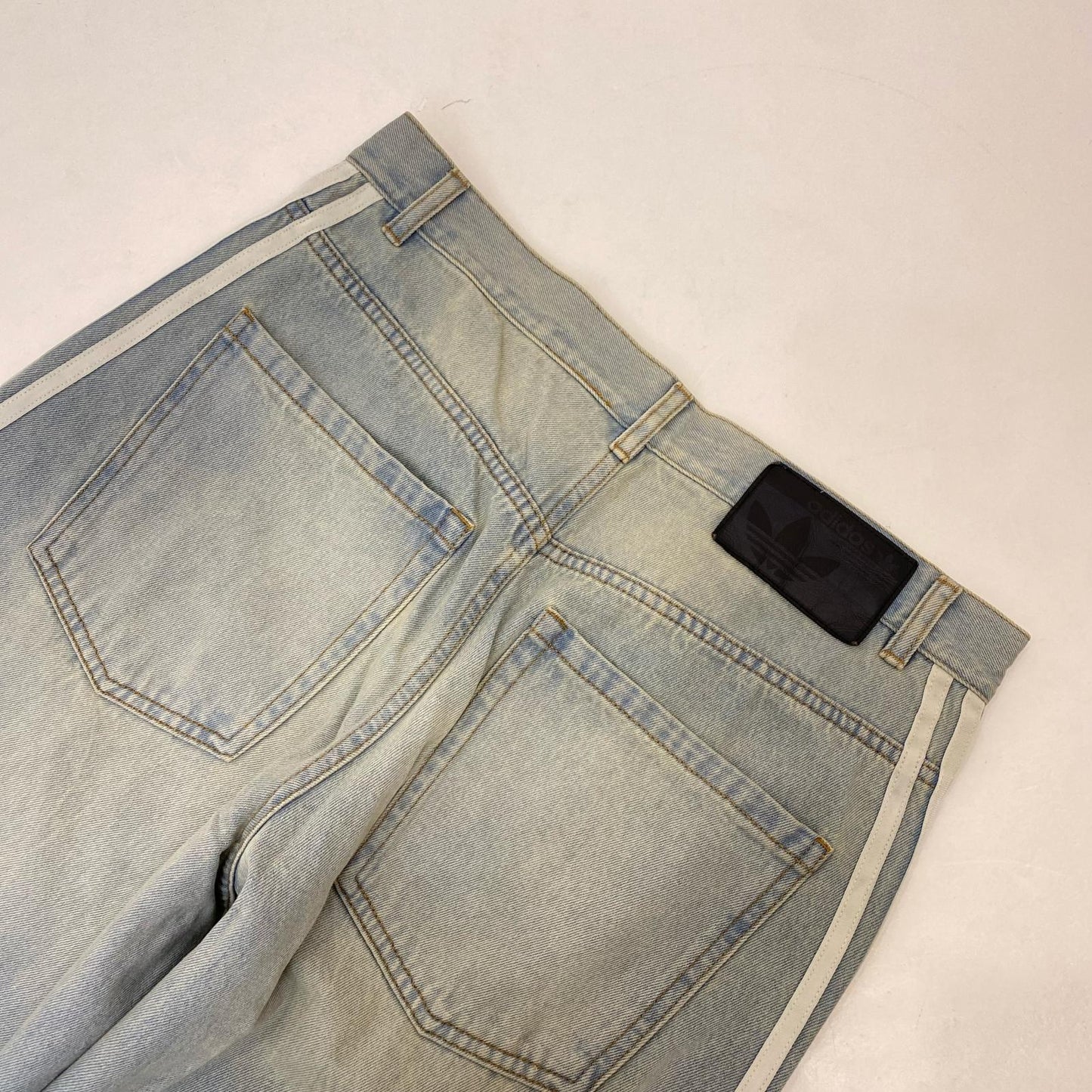 adidas Originals | アディダスオリジナルス Adilenium シーズン3 ルーズフィット デニムパンツ JY6292 2026S/S サイズ:W32 ライトブルー【姫路東店】
