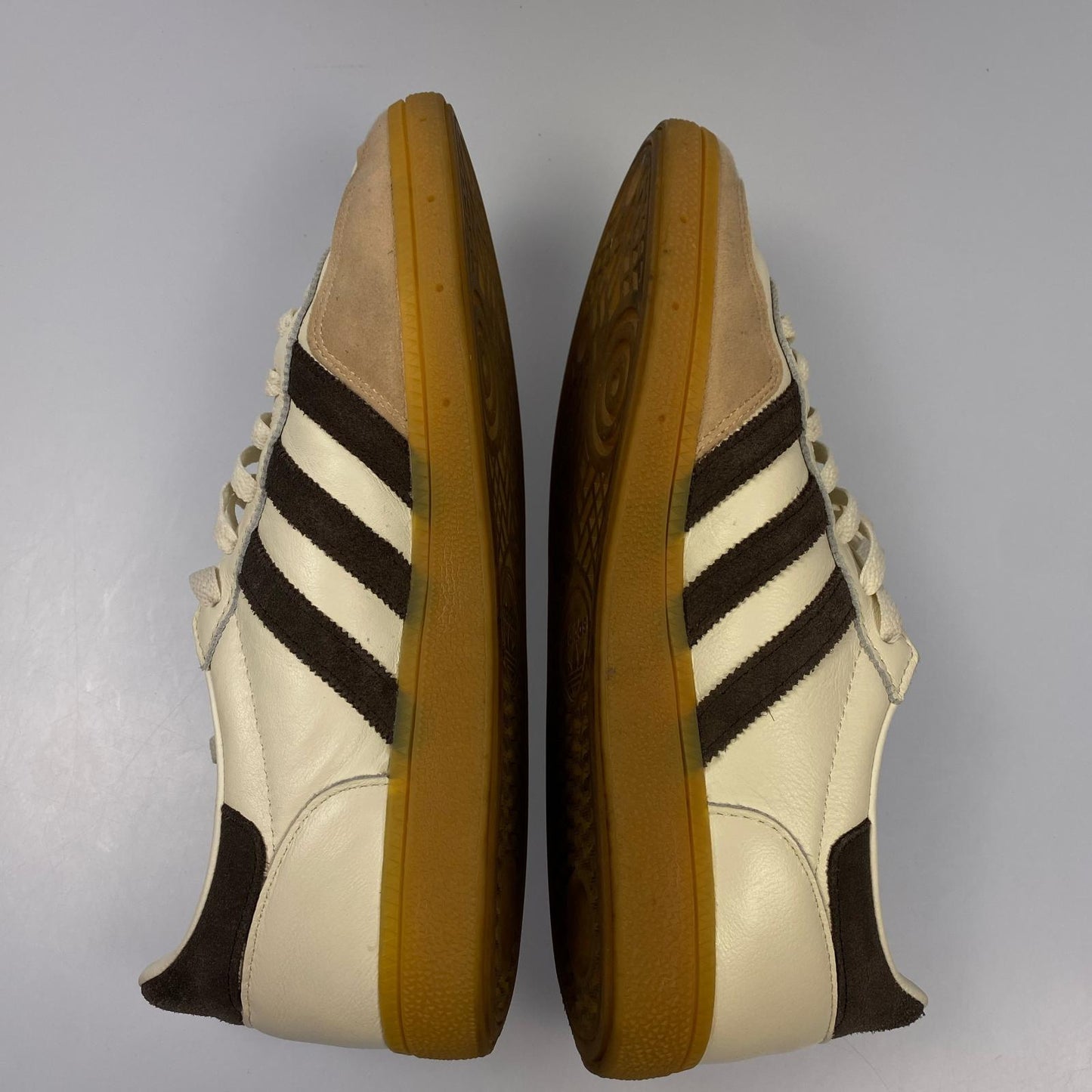 adidas | アディダス Handball Spezial スニーカー IE3709 サイズ:28.5cm アイボリー 28.5cm【姫路東店】