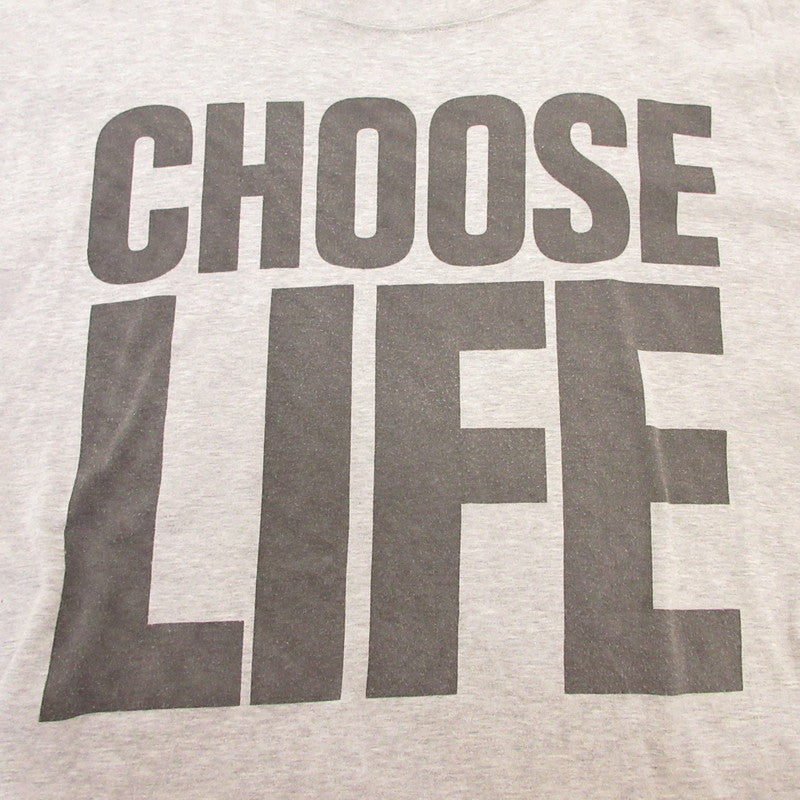 KATHARINE HAMNETT LONDON | キャサリンハムネットロンドン CHOOSE LIFE SLOGAN H/S TEE 半袖Ｔシャツ 24S-KHTMC-01 ×mikomori ｻｲｽﾞ:F グレー【姫路東店】