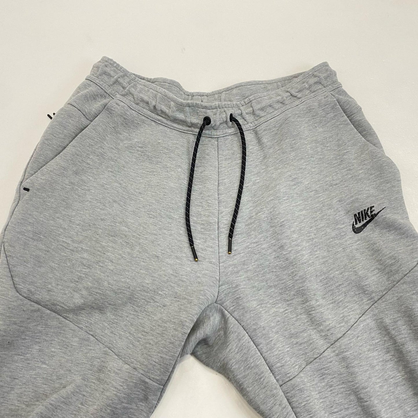 NIKE | ナイキ TECH FLEECE JOGGER パンツ CU4496-063 2023S/S グレー サイズ：L【姫路東店】