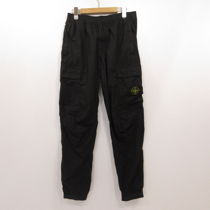 STONE ISLAND | ストーンアイランド LOGO COTTON CARGO TROUSERS カーゴパンツ K1S153100031 国内正規品 ブラック サイズ：30【姫路東店】
