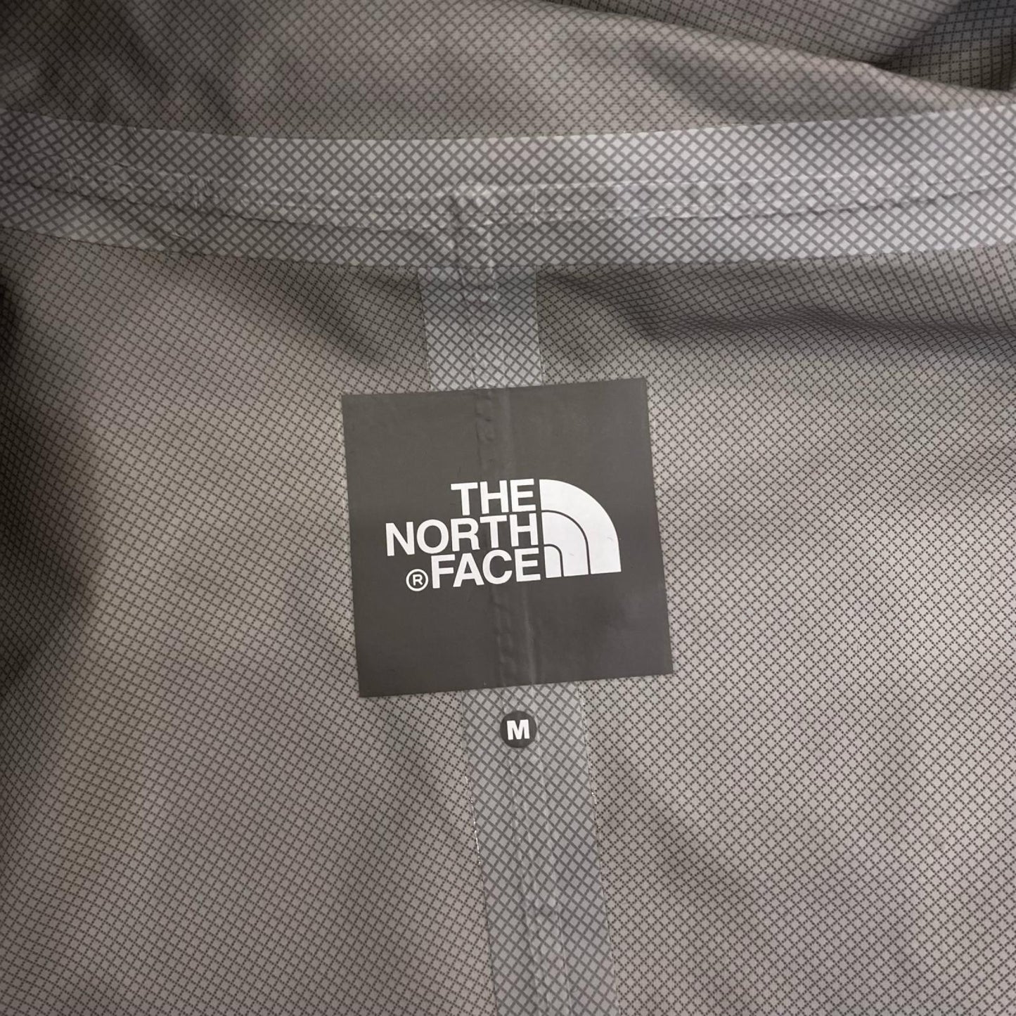 THE NORTH FACE | ザ・ノースフェイス DOT SHOT マウンテンパーカー NPW61930 ブラック サイズ：M【姫路東店】