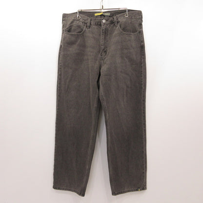 Levi's | リーバイス デニムパンツ A7488-0014 グレー サイズ：36【姫路東店】