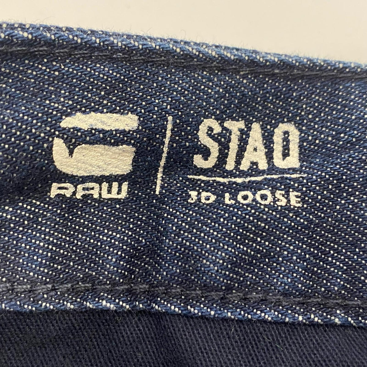 G-STAR | ジースター Staq Parachute 3D Loose Cropped デニムパンツ D07152 ネイビー【姫路東店】