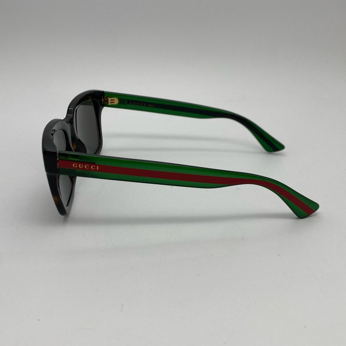 GUCCI | グッチ サングラス GG0001S ｻｲｽﾞ:52□21 ブラック【姫路東店】
